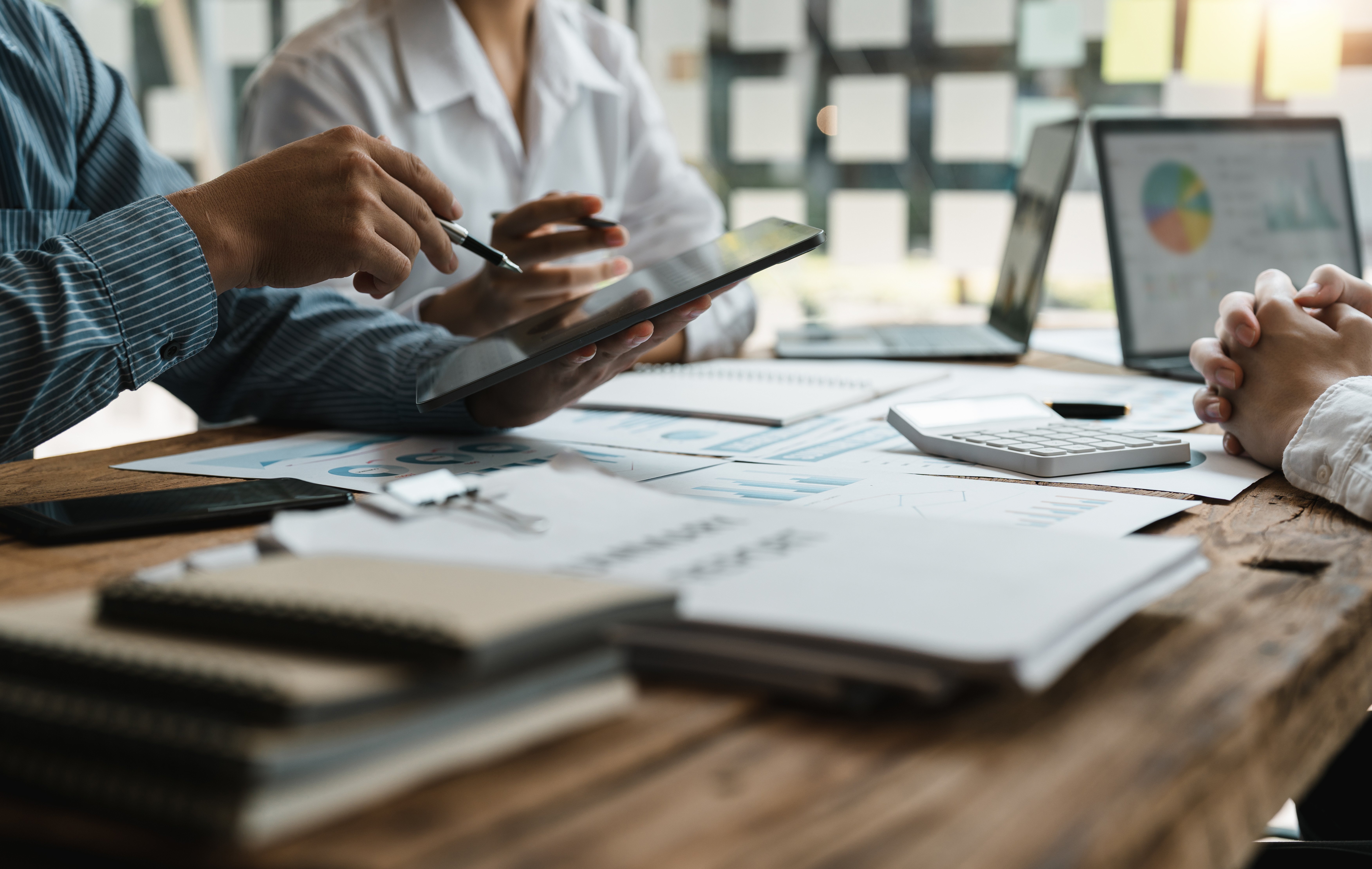 Meeting around business energy costs