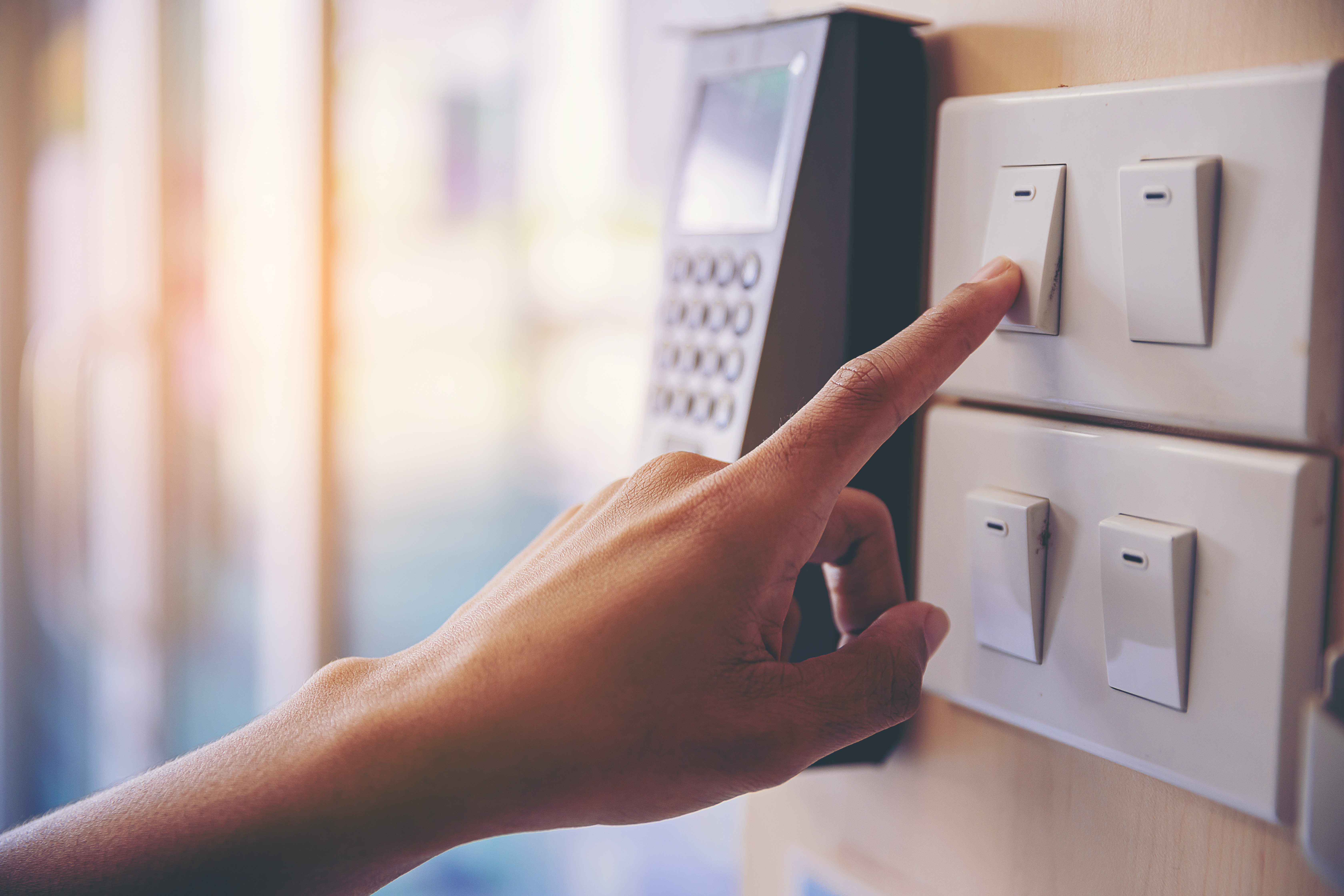 How to improve your business energy efficiency to reduce costs