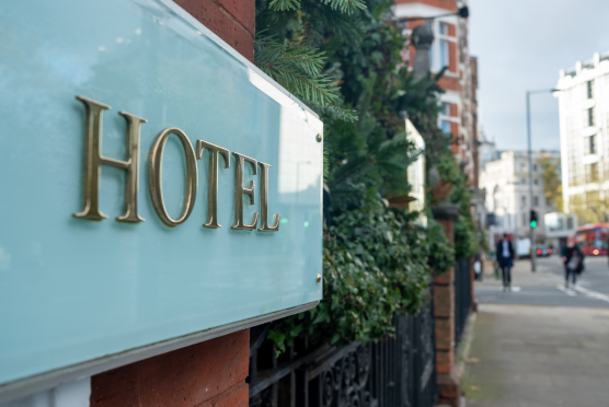 5 smart energy fixes for hotels (and how to pick the right one)